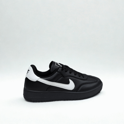 Nike (Black)